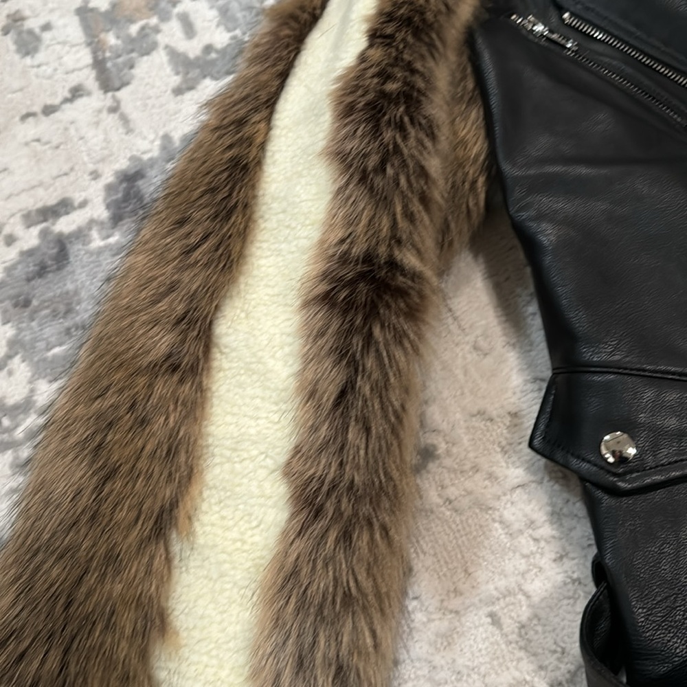 Shaci faux fur leather jacket - Picture 3 of 3